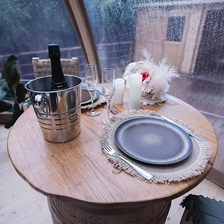 Boho Luxury tent Lagnieu