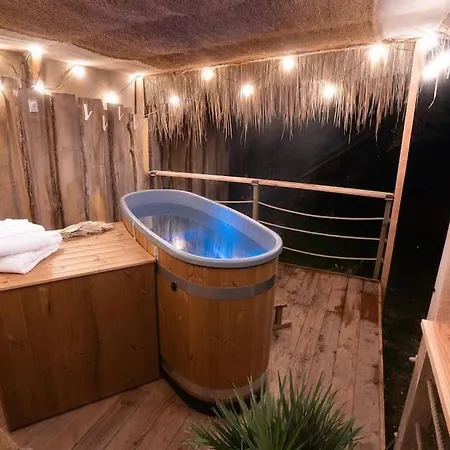 Boho Luxury tent Lagnieu
